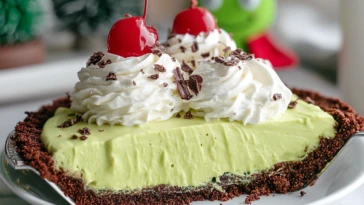 No Bake Grinch Pie