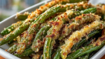 Crispy Parmesan Roasted Green Beans