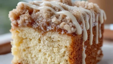 Easy Copycat Starbucks Coffee Cake